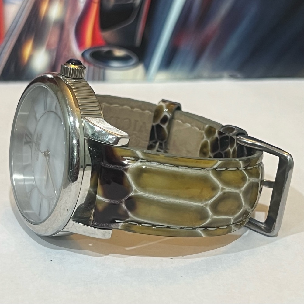 Invicta Silver Watch with Textured Brown Strap - Picture 8 of 11